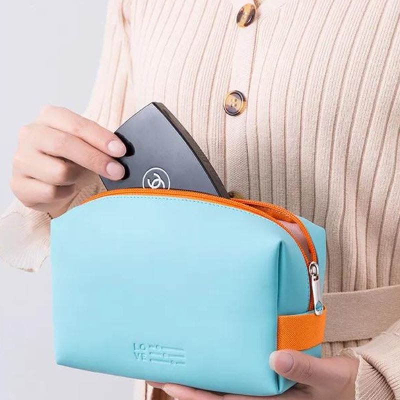 trousse de toilette pliante