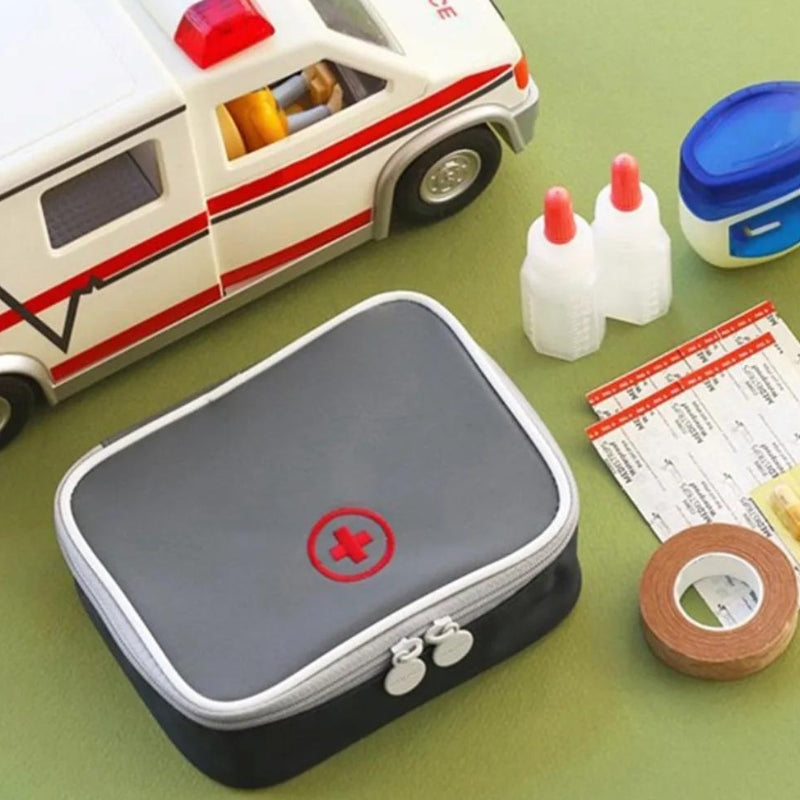 trousse a medicaments de voyage