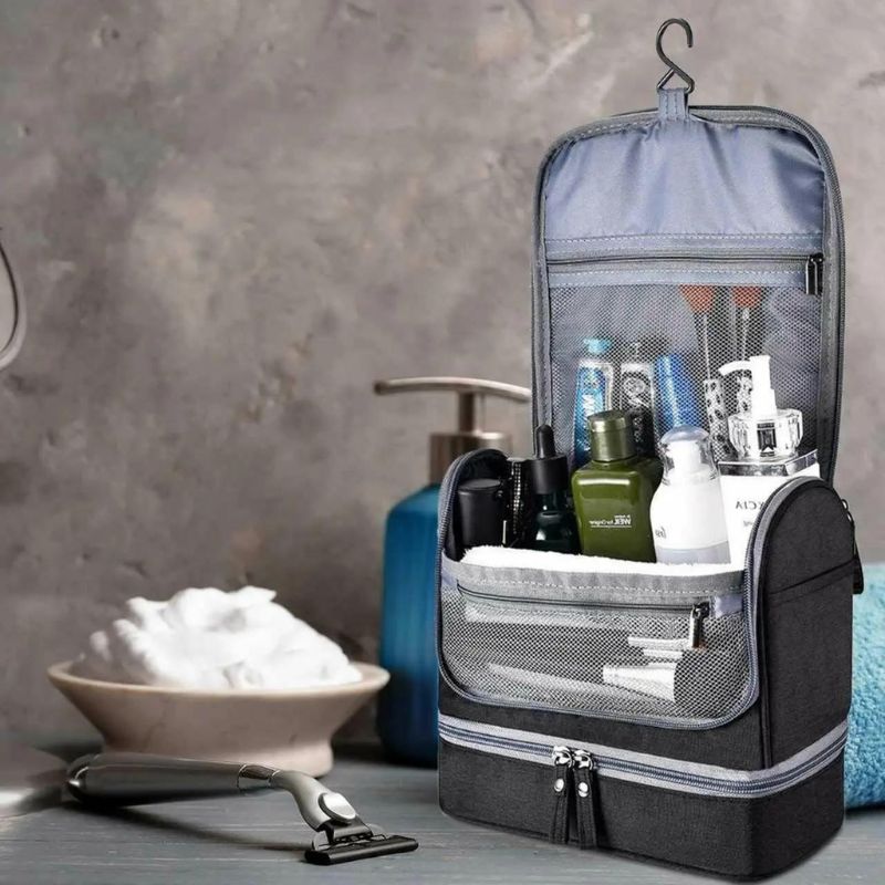 trousse de toilette homme à suspendre