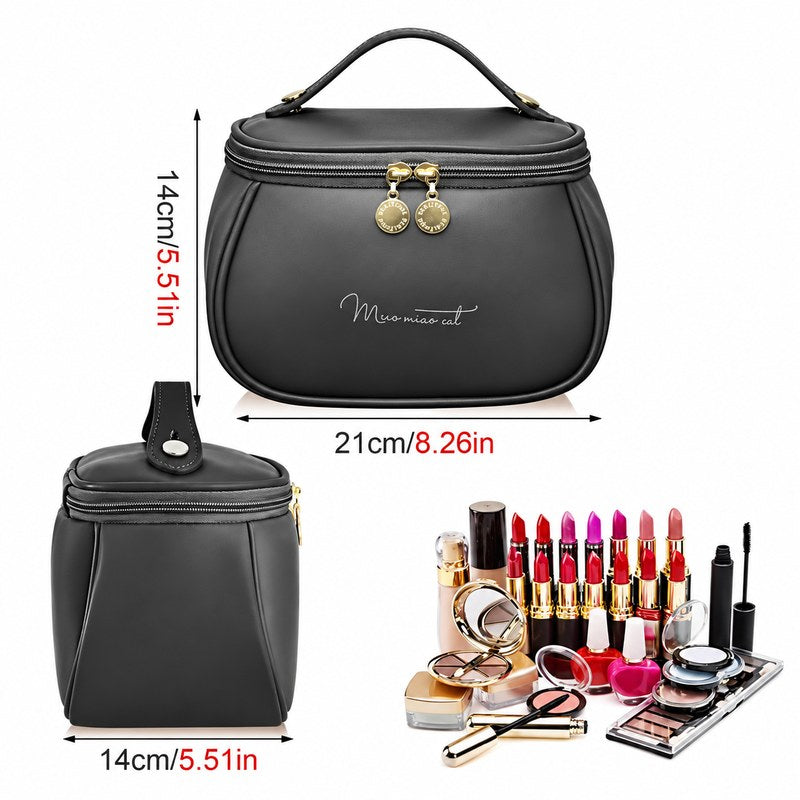 Trousse de toilette femme PU noire, dimensions 21 x 14 x 14 cm
